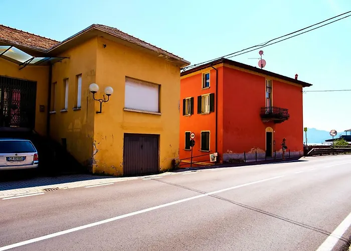 17 Sweet Apartment *